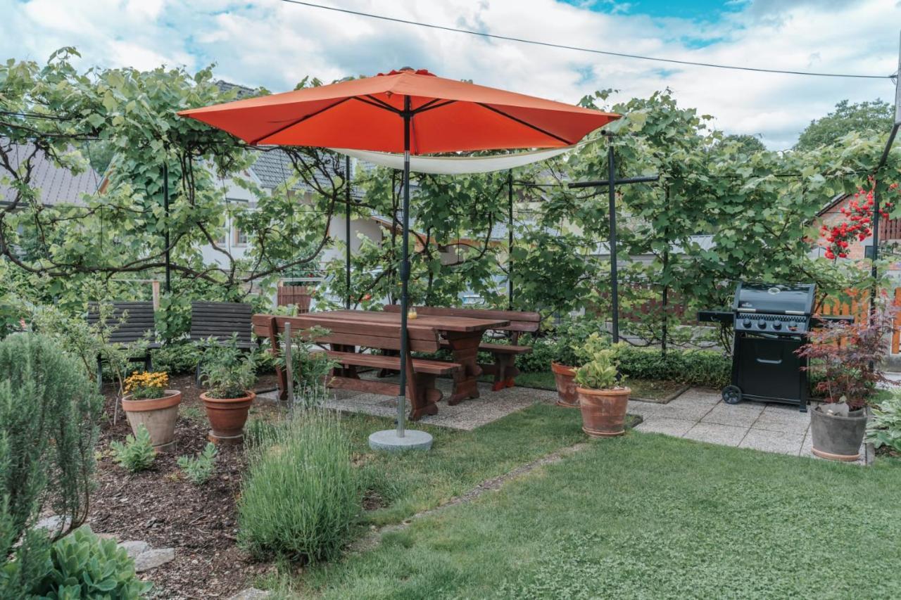 Apartma Lamberger Zirovnica Dış mekan fotoğraf