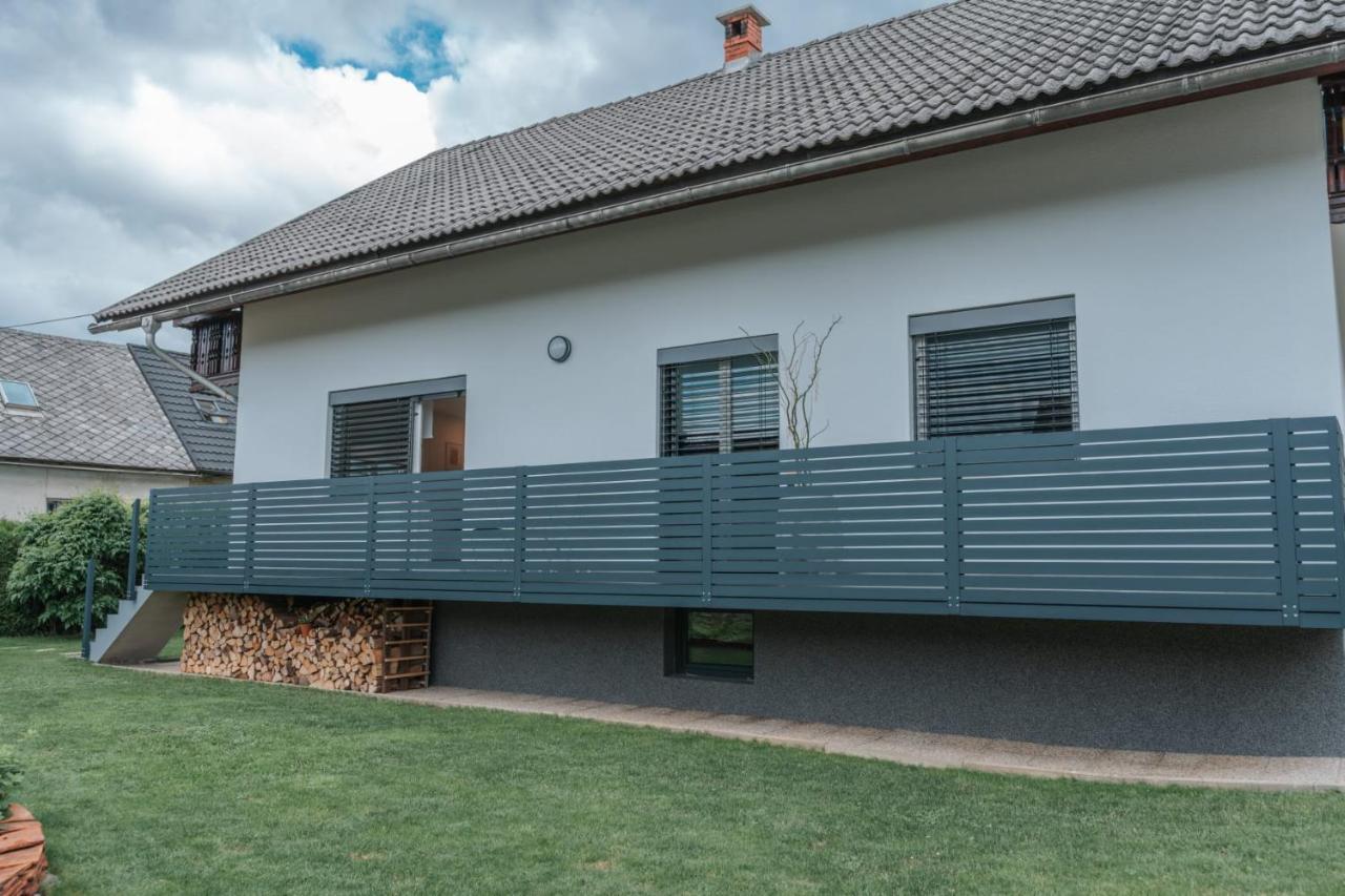 Apartma Lamberger Zirovnica Dış mekan fotoğraf