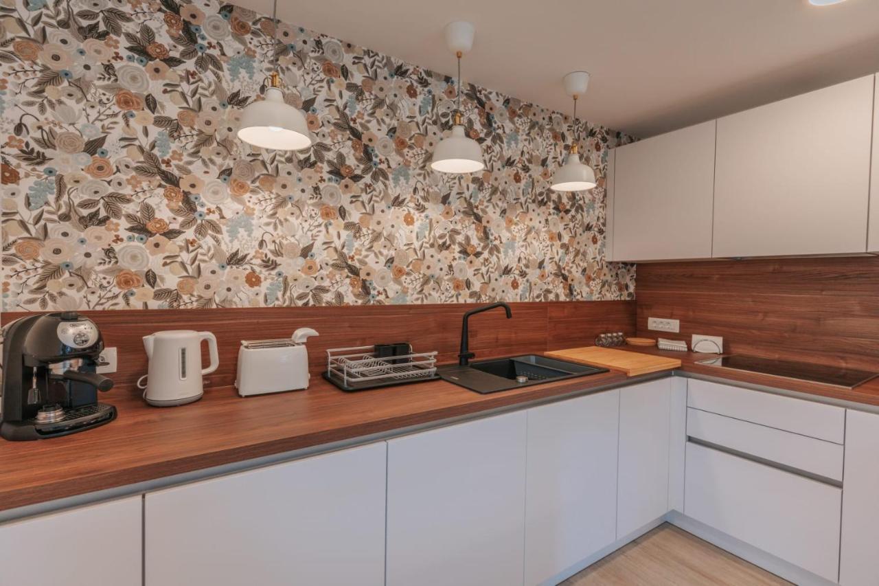 Apartma Lamberger Zirovnica Dış mekan fotoğraf